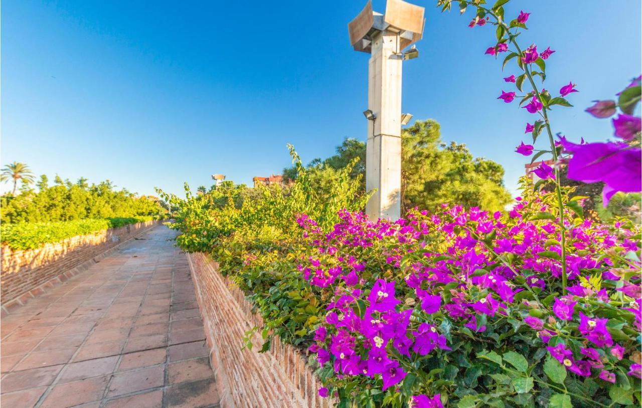 3 Bedroom Beautiful In Appartamento Málaga